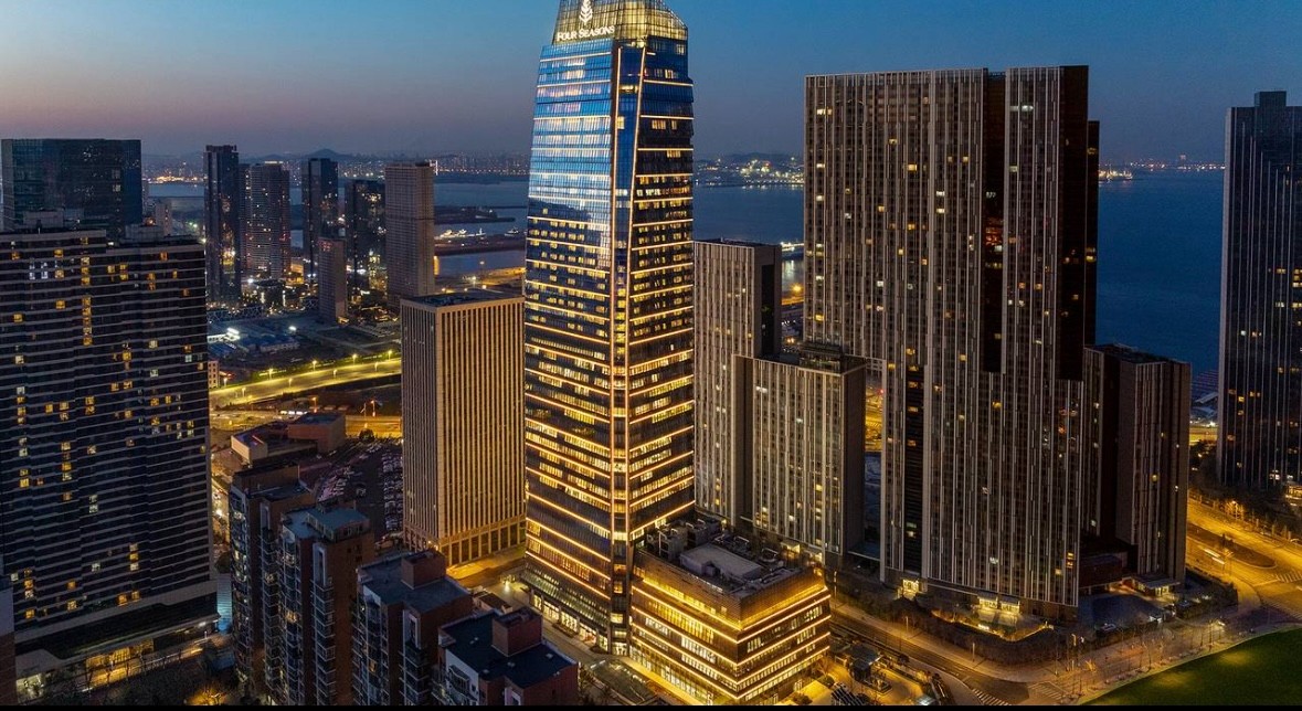 Four Seasons Hotel Dalian 